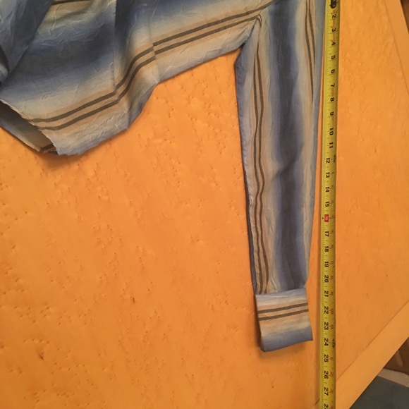 ECCOLO LINE Long Sleeve Shirt. Wrinkle Design, Medium - Picture 11 of 13